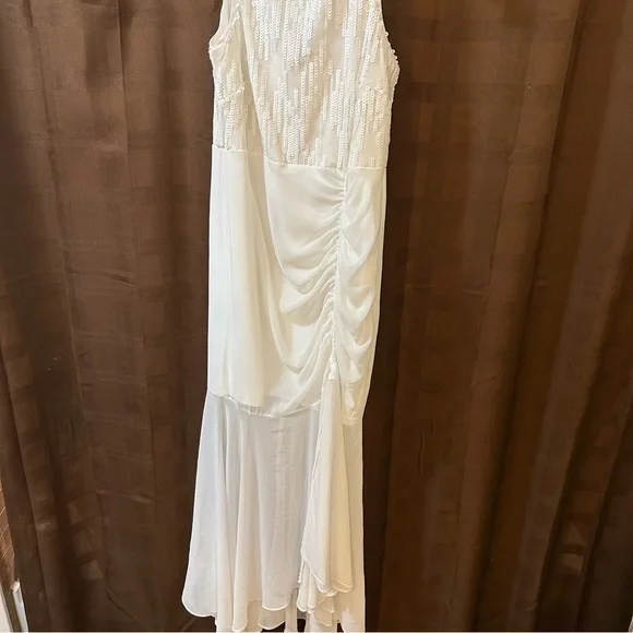 Frank Lyman Beaded Ruched Dress - Picture 3 of 9